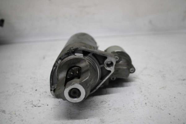 DEMARREUR MERCEDES / MAYBACH - Vue 2